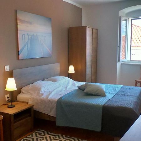 Apartment Dinka Башка Екстер'єр фото